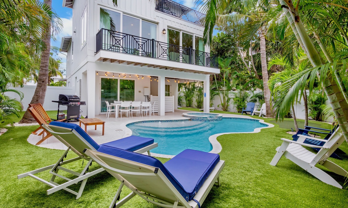 Beach Escape - Vacation Rental in Anna Maria,FL | AMI Locals