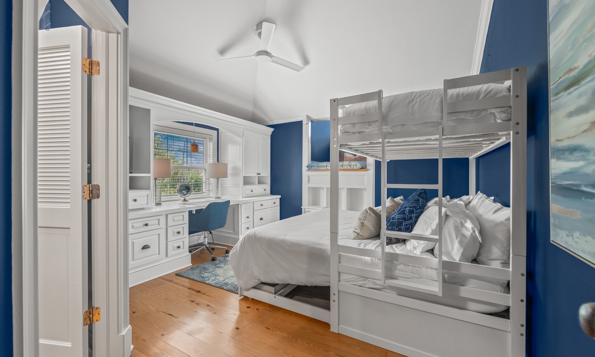 Additional Bedroom, 3rd floor - Twin bunk over king bed