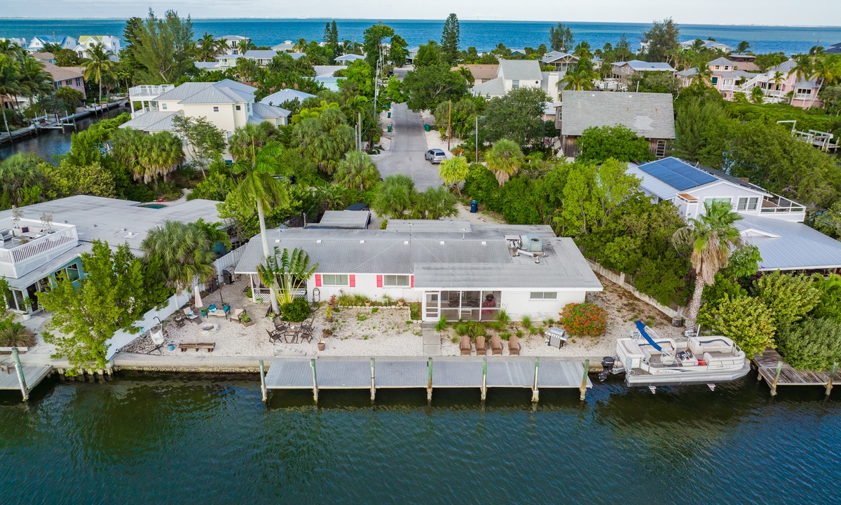 Bay Haven - Vacation Rental in Anna Maria,FL | AMI Locals