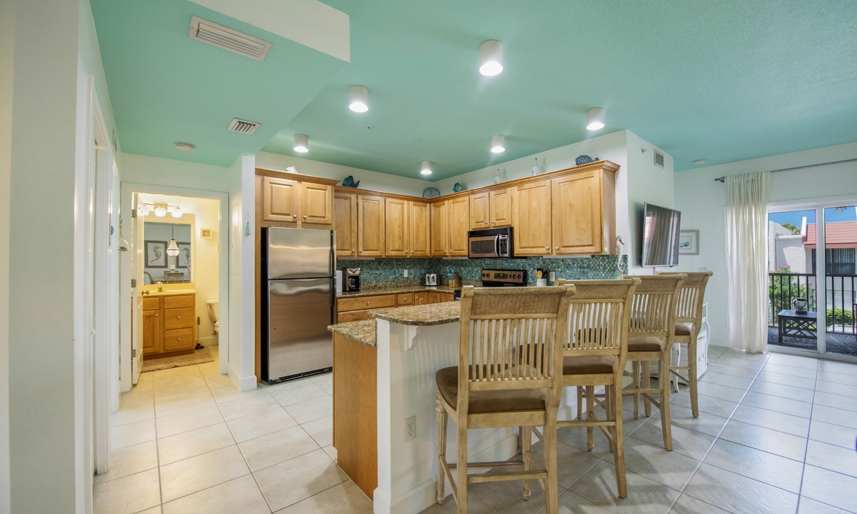 Bradenton Beach Club 224 Blue Skies Vacation Rental in Bradenton