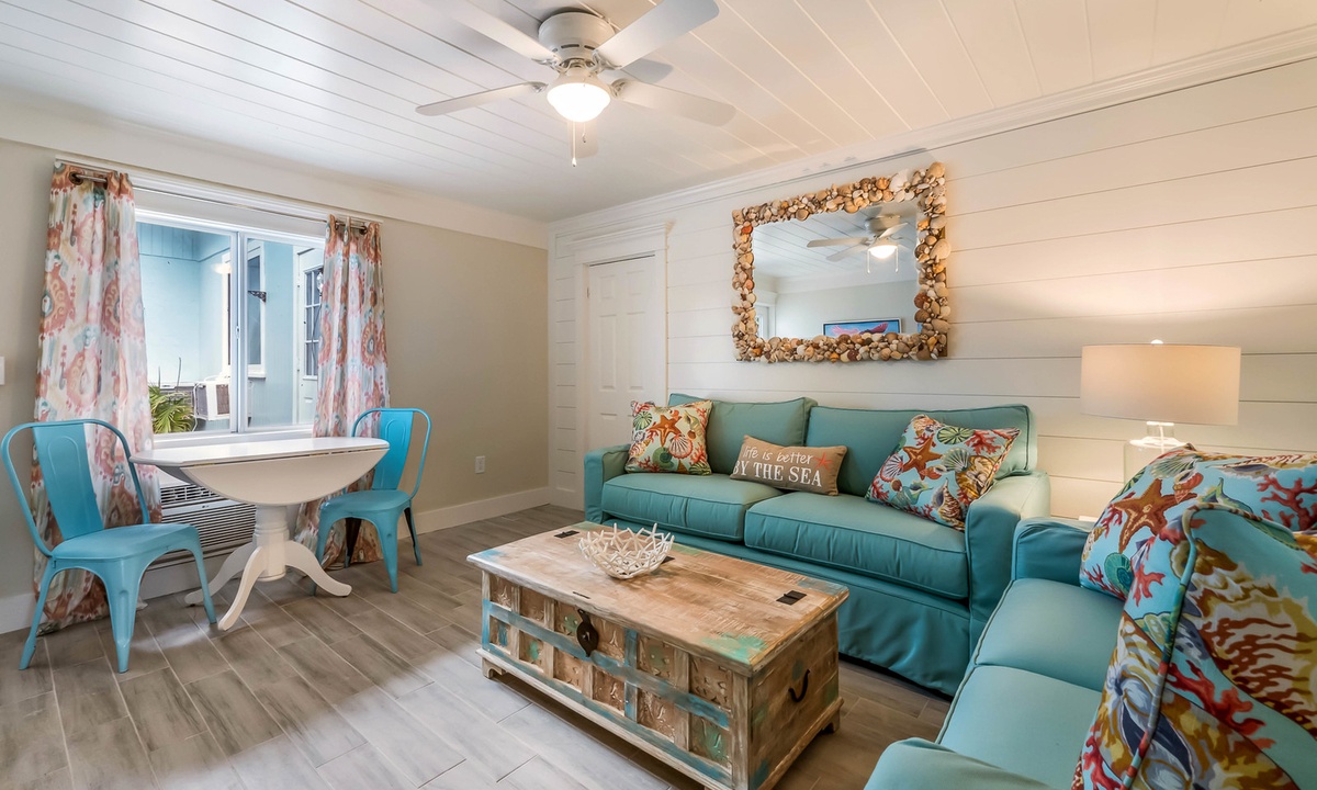 Spoonbill Suite at Driftwood - AMI Locals
