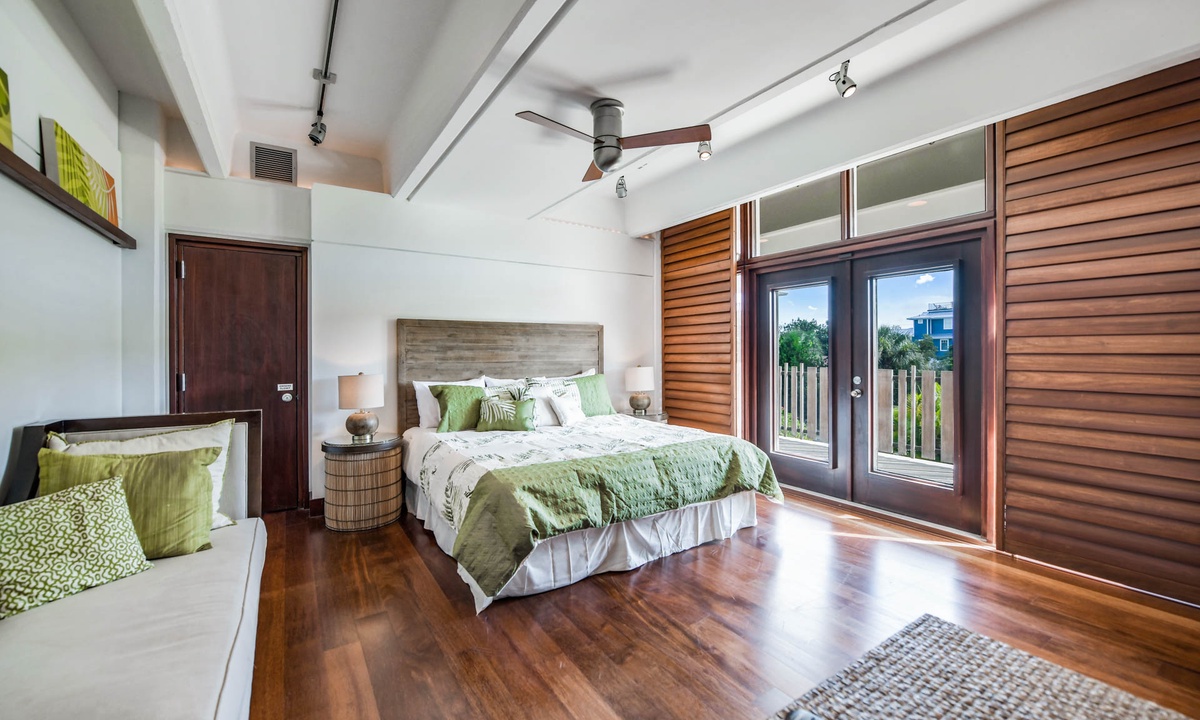 Bedroom, Grande Haven - AMI Locals