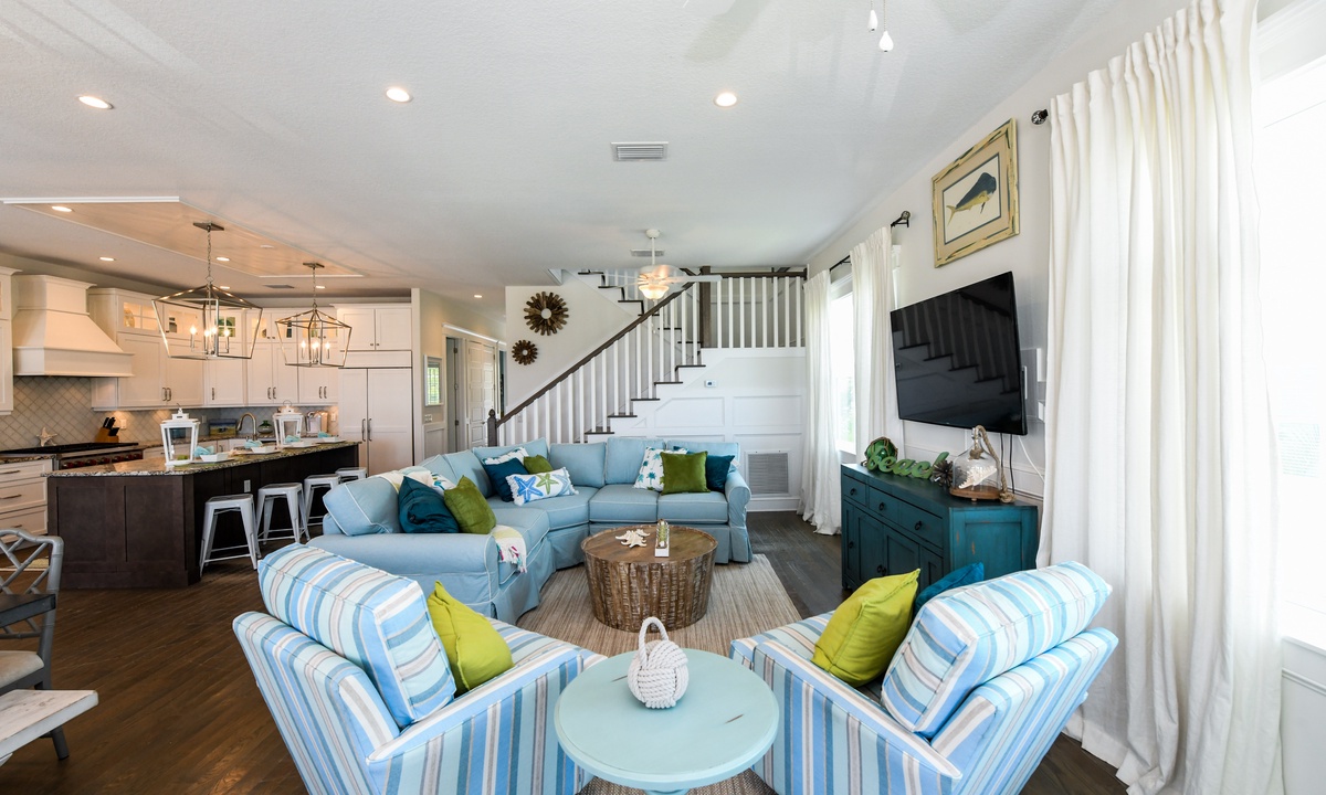 Living Room, Blue Bay - AMI Locals