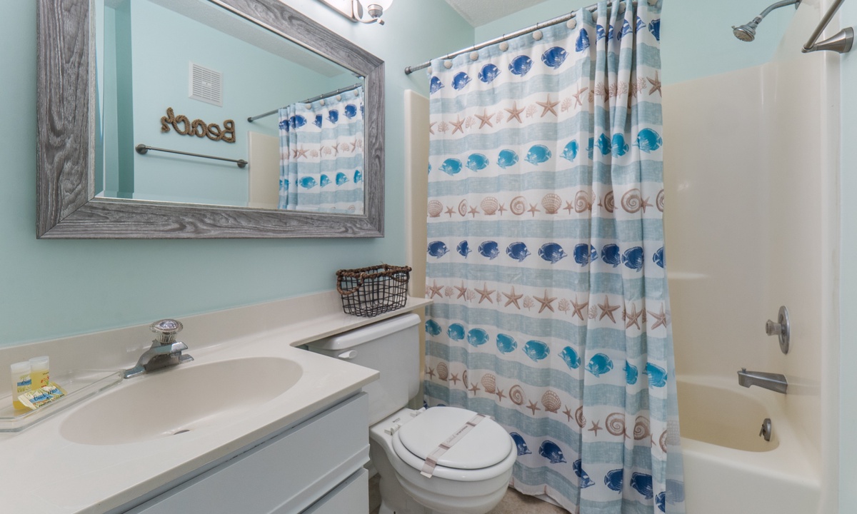 Sand Pebbles C20 Vacation Rental in Carolina Beach,NC Carolina Retreats