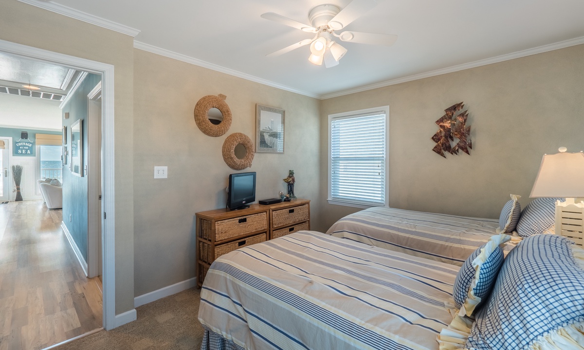 Sunny Side Up Vacation Rental in Kure Beach,NC Carolina Retreats