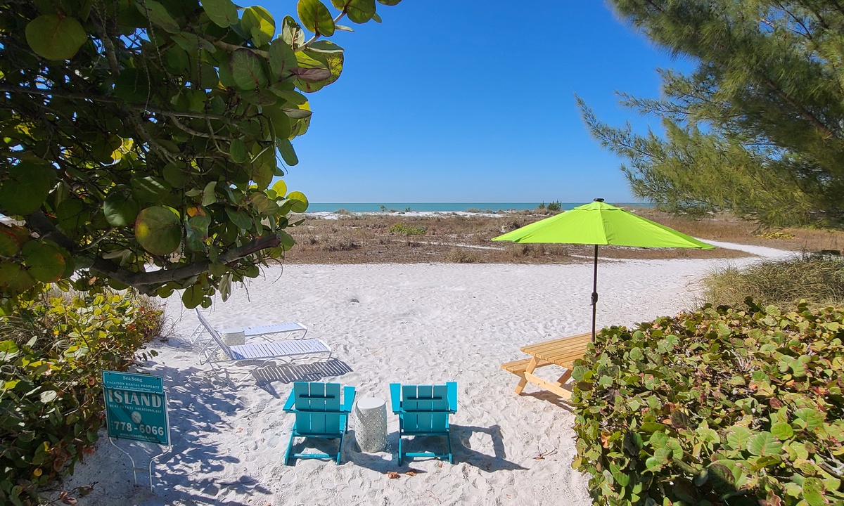 Sea Grape Escape - Vacation Rental in Holmes Beach,FL