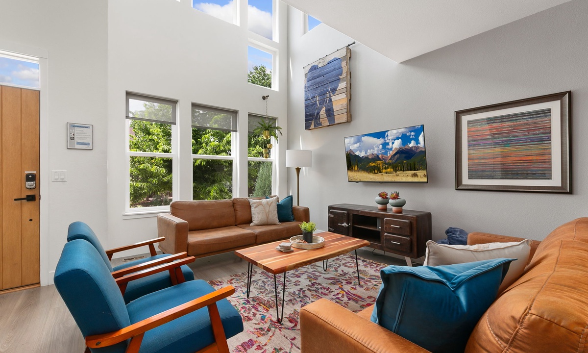 The Cycle Haus | Rooftop Deck w/ Hot Tub & Views