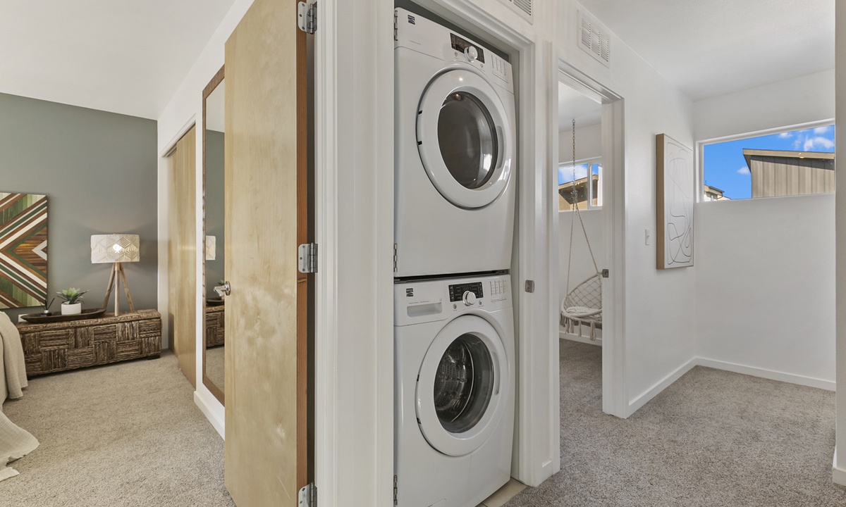 Laundry Facility | Stacked Washer/Dryer (second level)