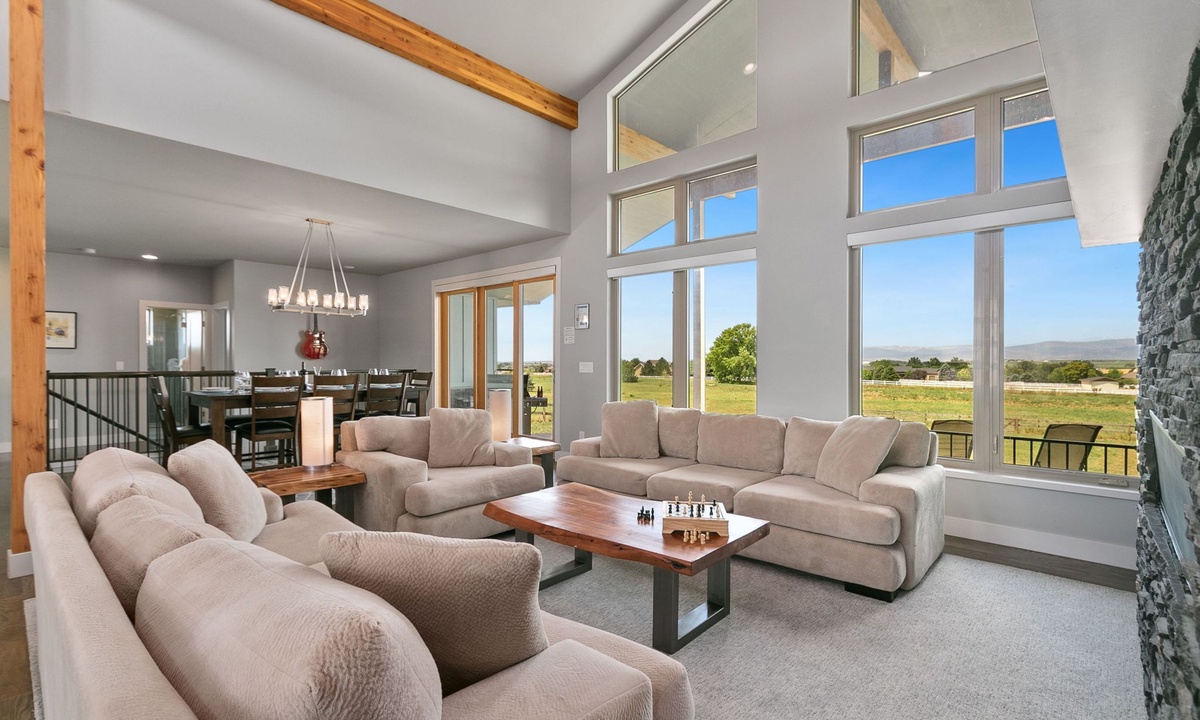 Cozy Living Area with Vaulted Ceilings and Stunning Rocky Mountain Views!