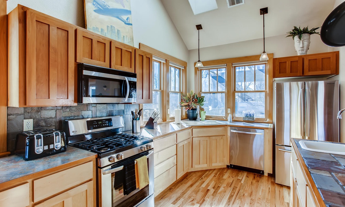 Chef's Kitchen | Skylights and tons of natural light!