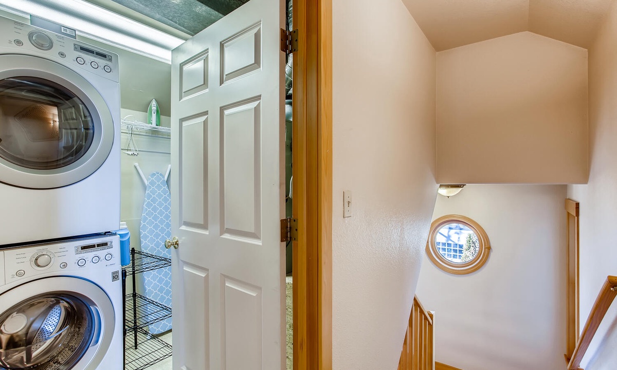 Laundry Room (upstairs) | Stacked Washer/Dryer