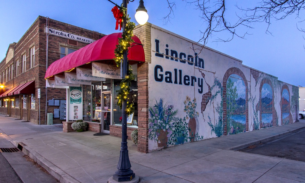 Downtown Loveland | Be sure to checkout 4th Street!