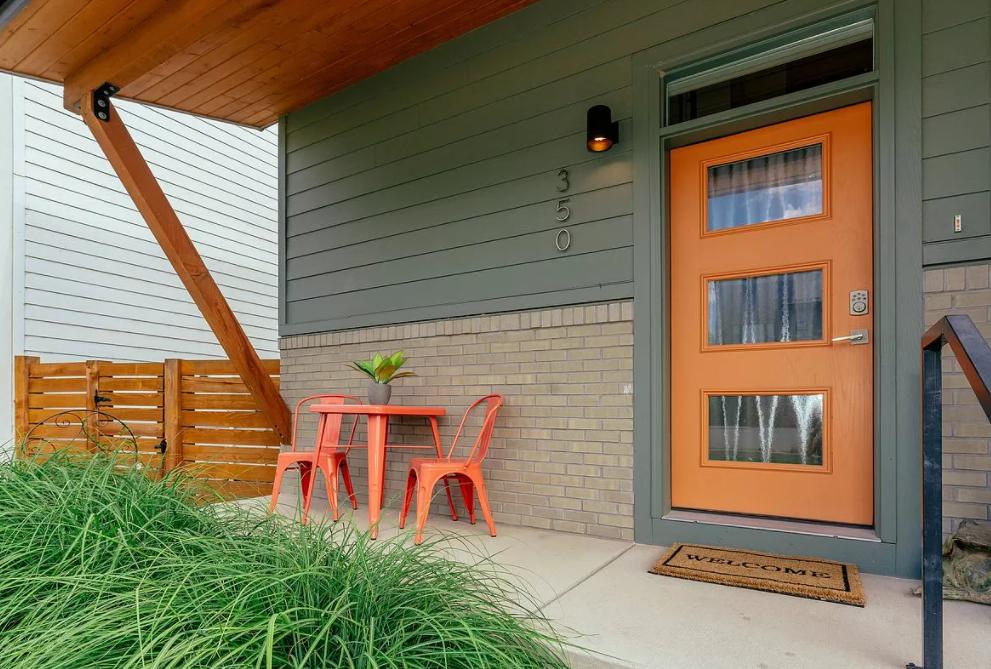 Front Entrance with Bistro Set