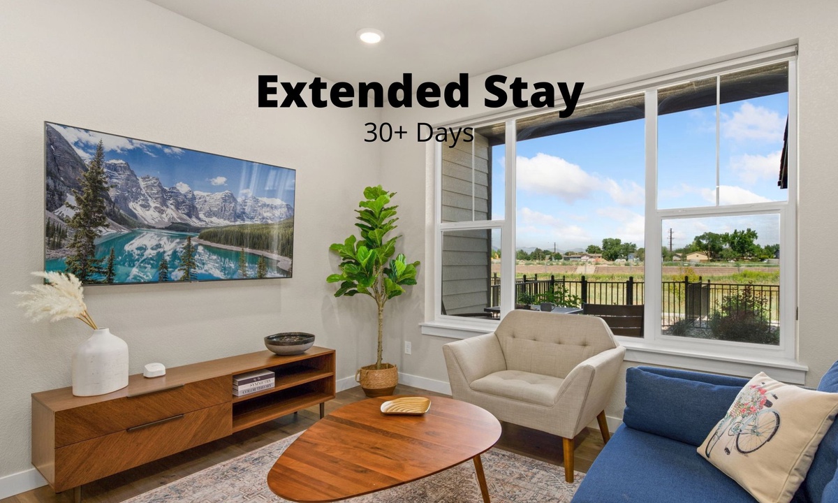 Northfield Hideaway, King Suite, EV, Pet-Friendly