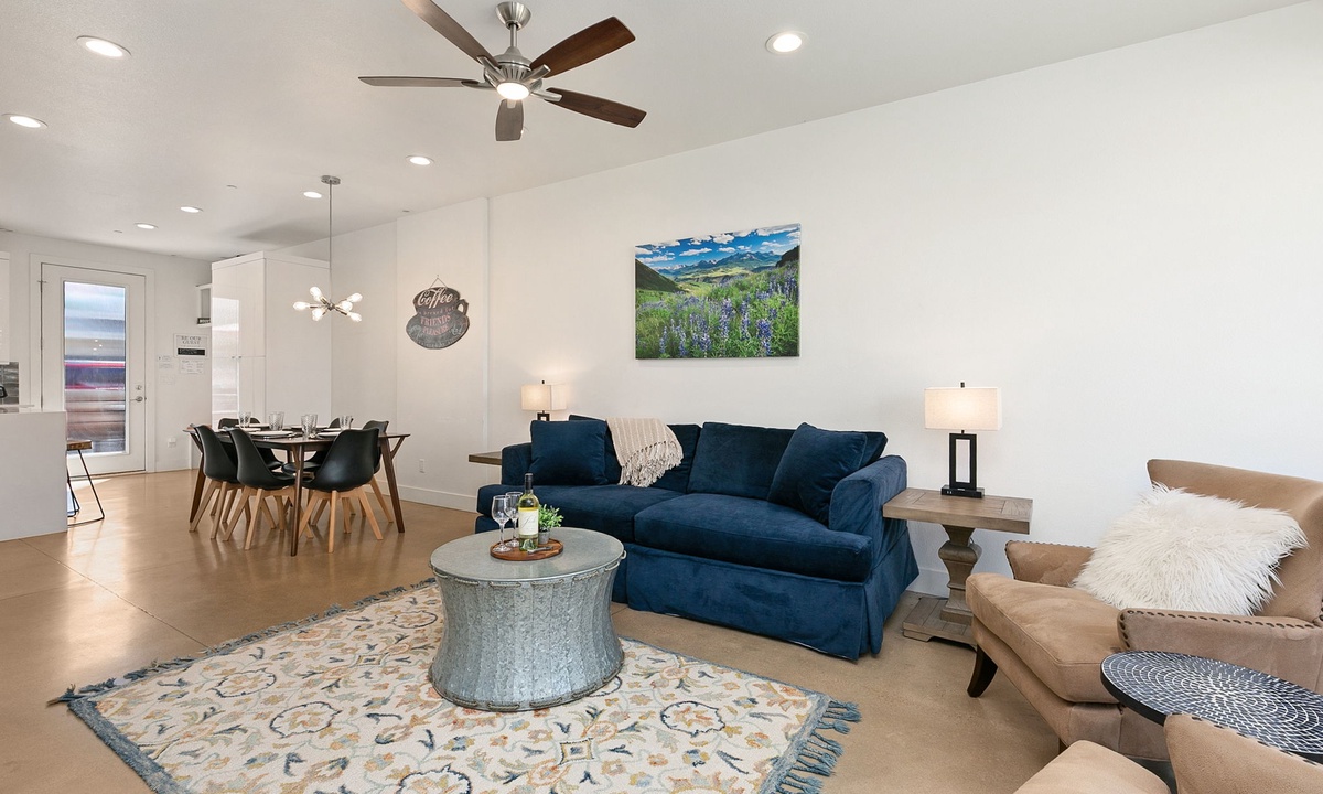 Elegant Mountain Haven | King Bed & Fireplaces