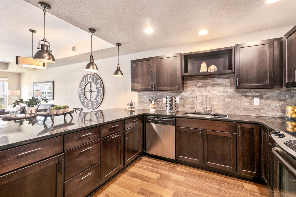 Lovely kitchen with Breakfast Bar | Seats 4