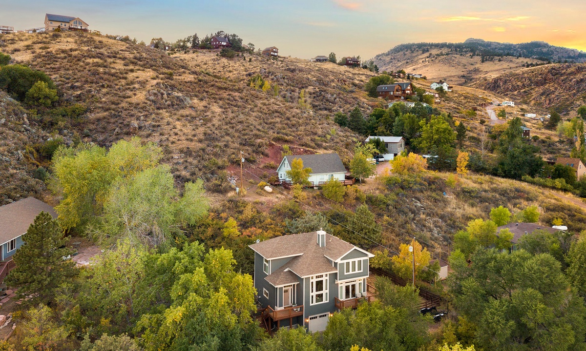 Hillside at Horsetooth | Lake & Trail Access
