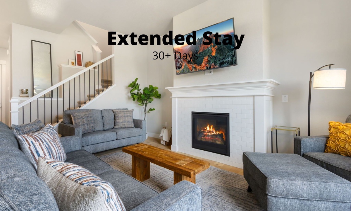 Vernazza Retreat | King Suite & Resort Amenities