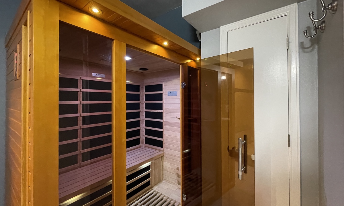 Infrared Dry Sauna | Great for sweating out toxins!