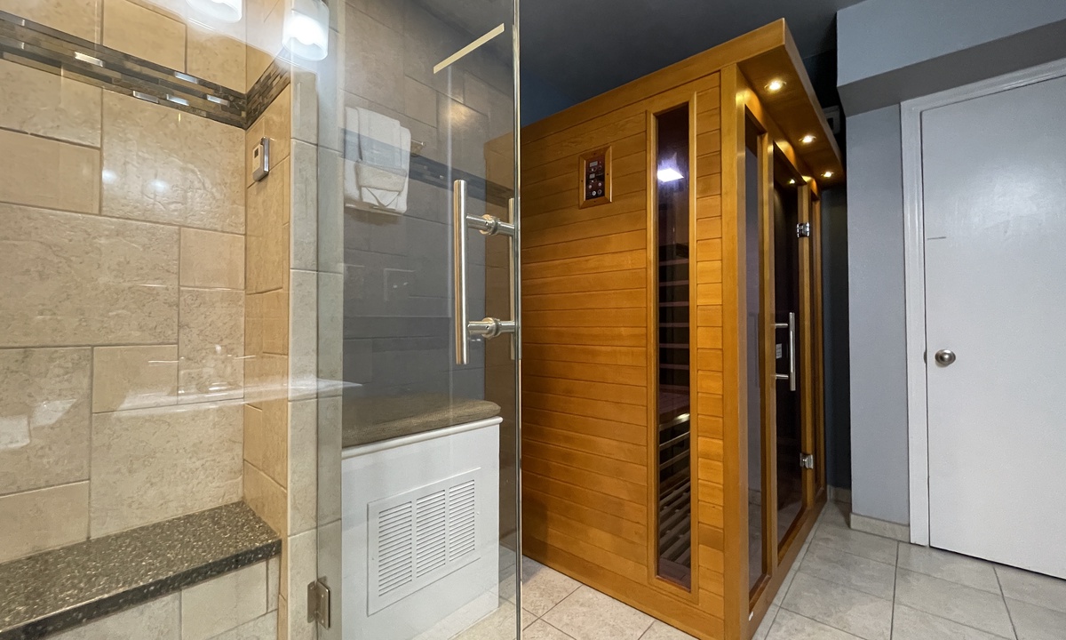 Luxury Bathroom | Steam Room Shower and Infrared Dry Sauna