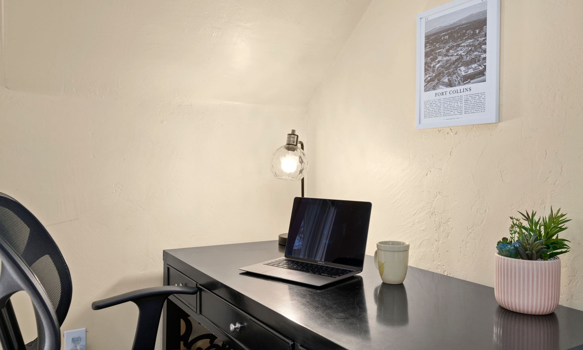 Bedroom 2 | Laptop-friendly Workspace
