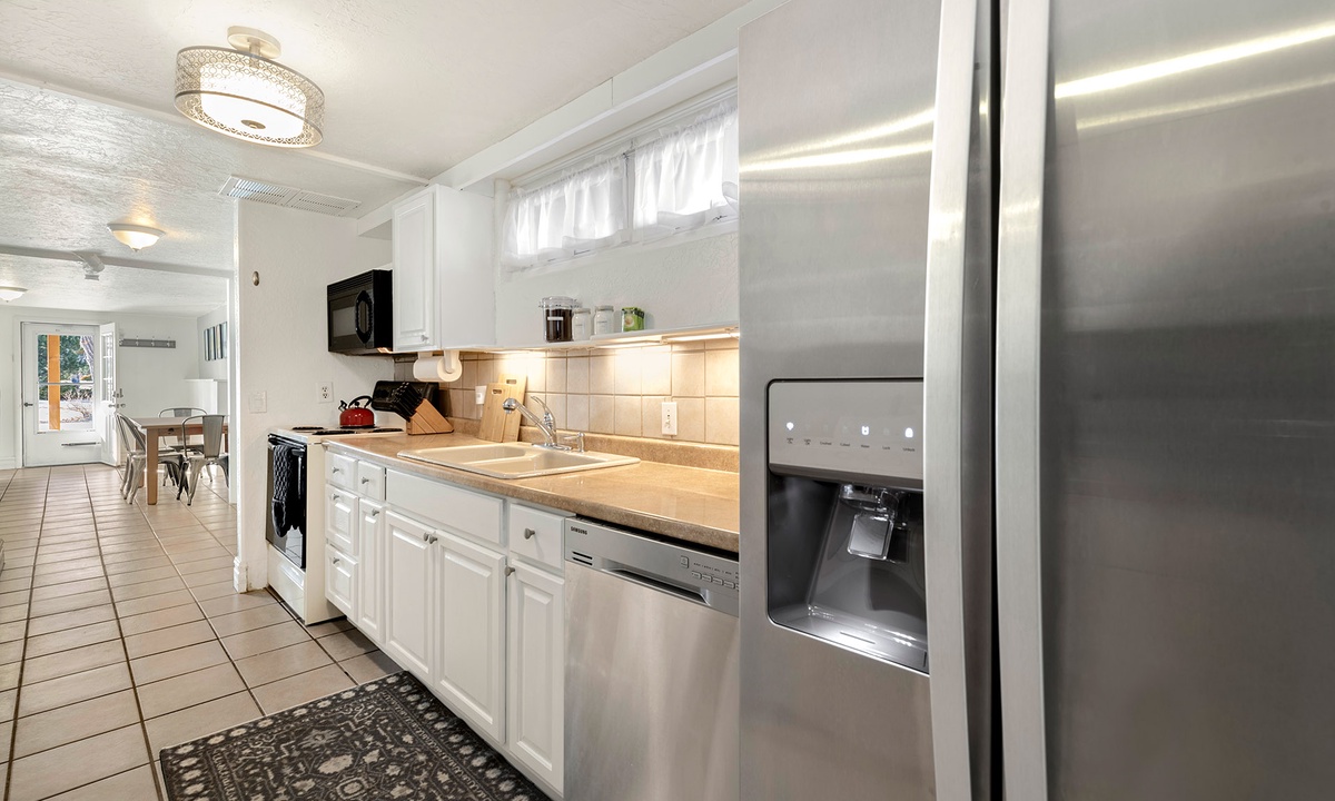 Kitchenette with Dishwasher and Full-sized Appliances (lower level)