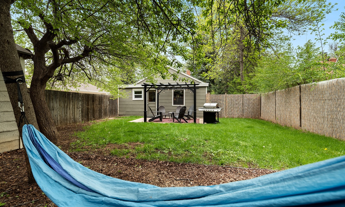 Backyard | BBQ Grill and Outdoor Seating Area with Firepit!
