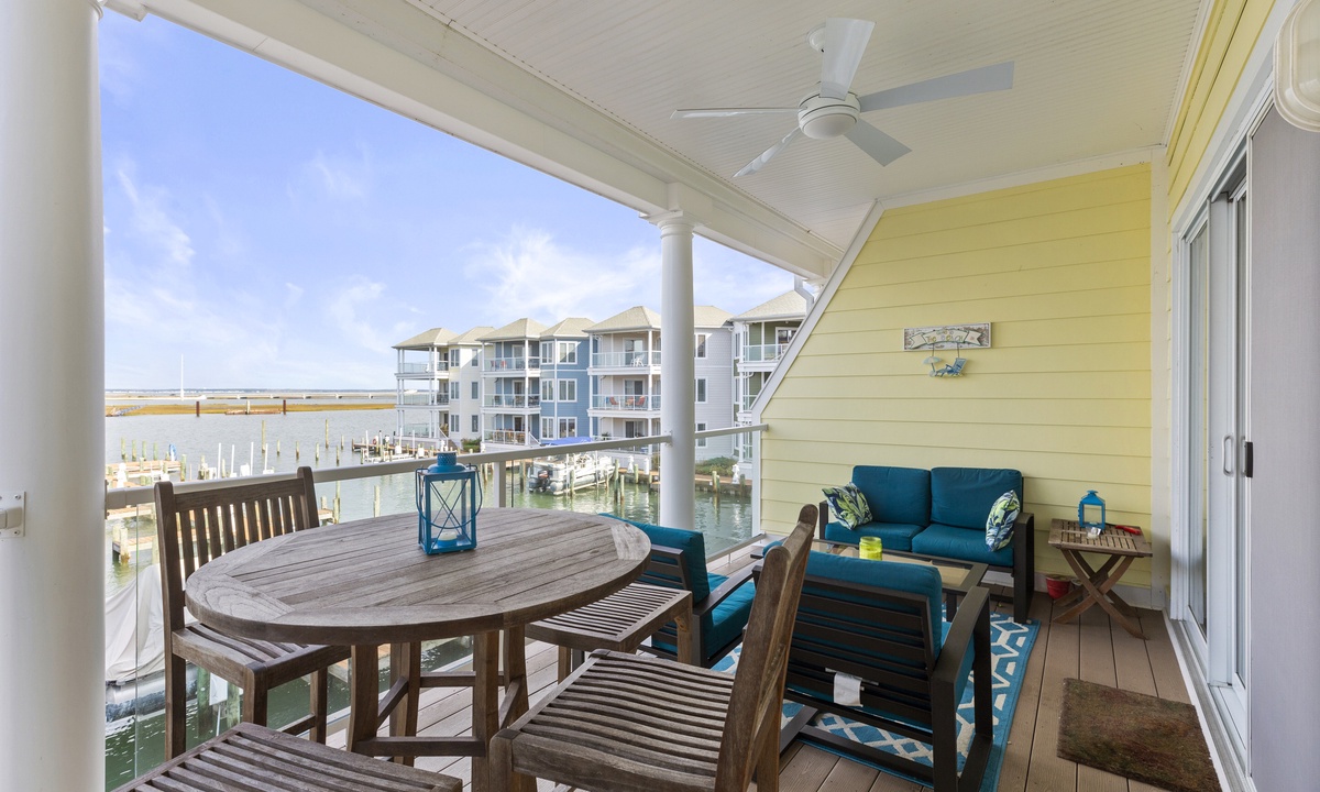 Sunset Bay Villa 209 | Chincoteague Island Rentals | Seaside Vacations