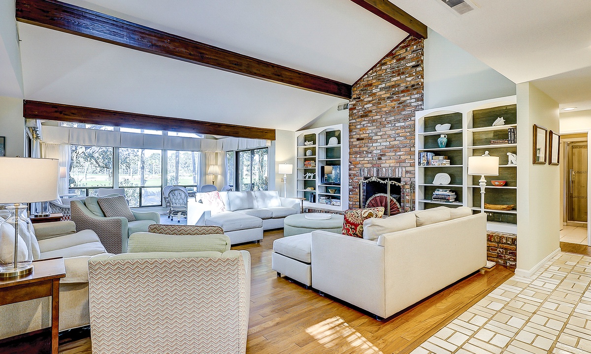 North Sea Pines 82