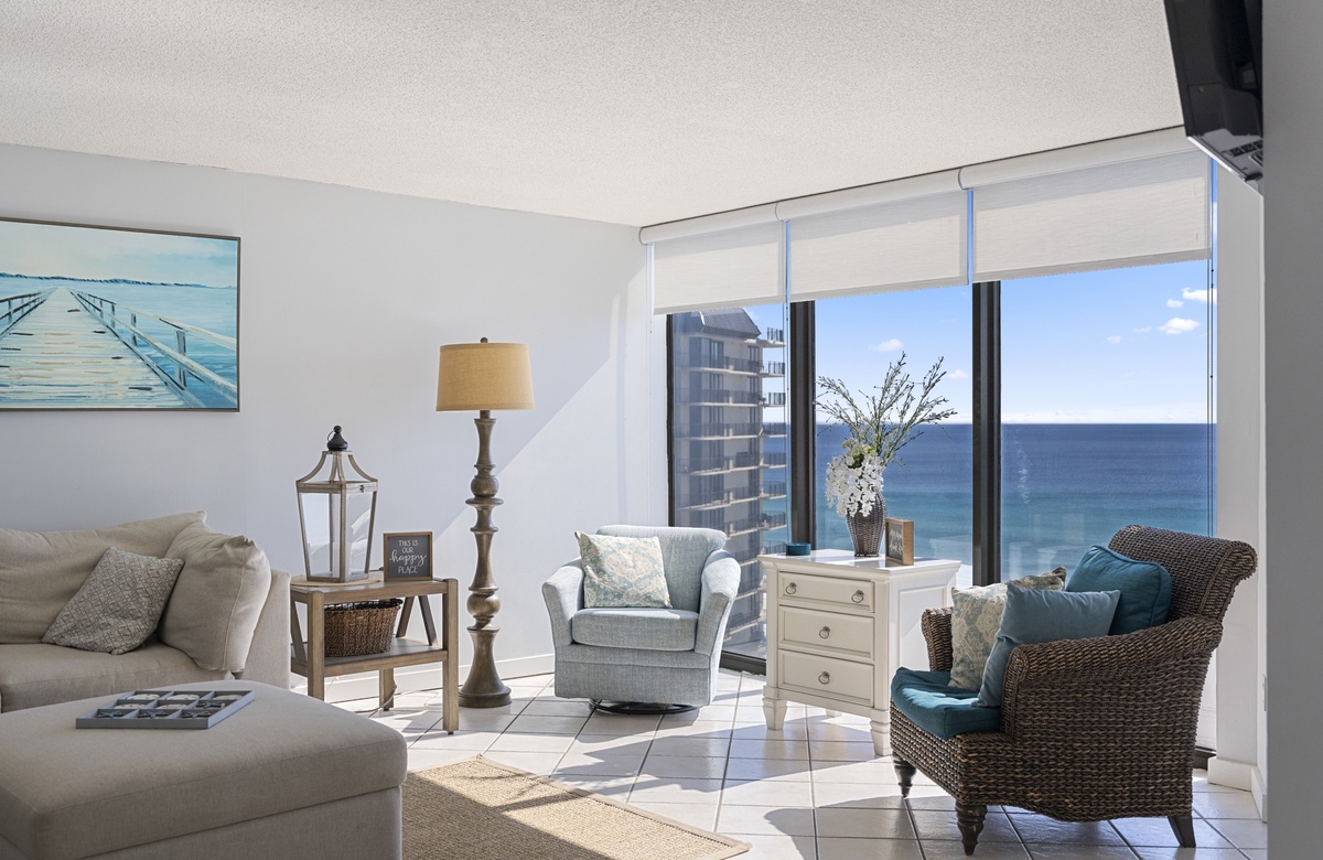 Featured Property 1007 Edgewater T1 Beach Resort
