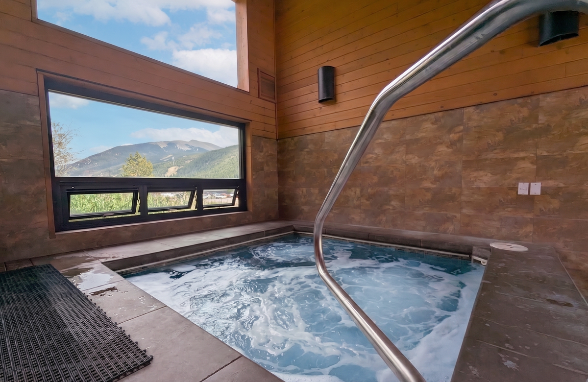resorts Swiper