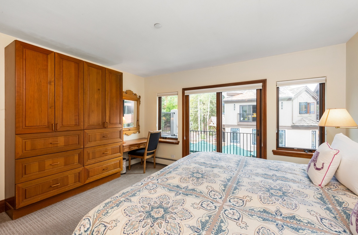 Master Bedroom King