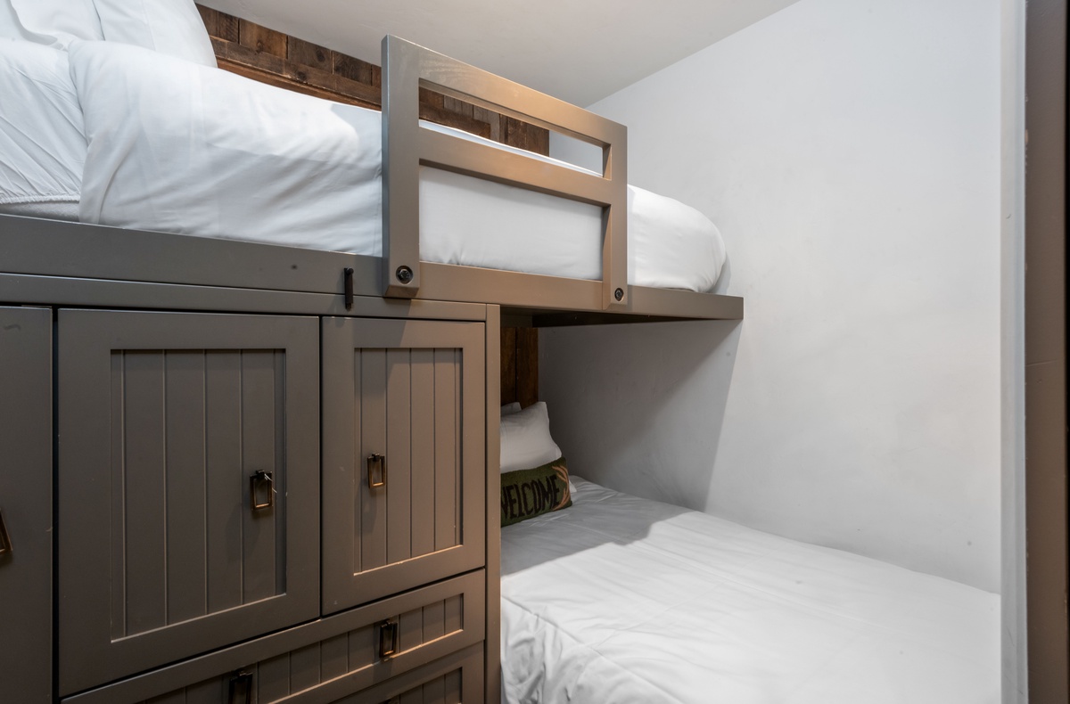 Bunk Bed