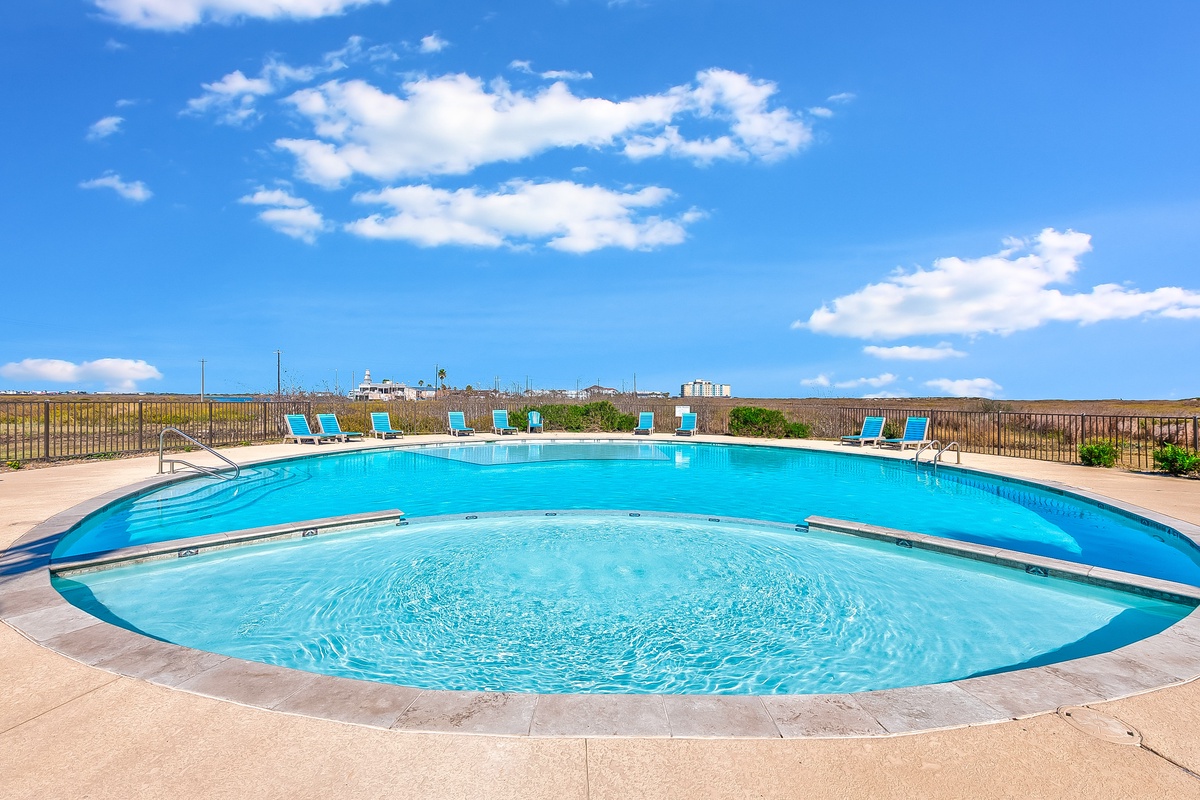 Resort Pathway to the Sea