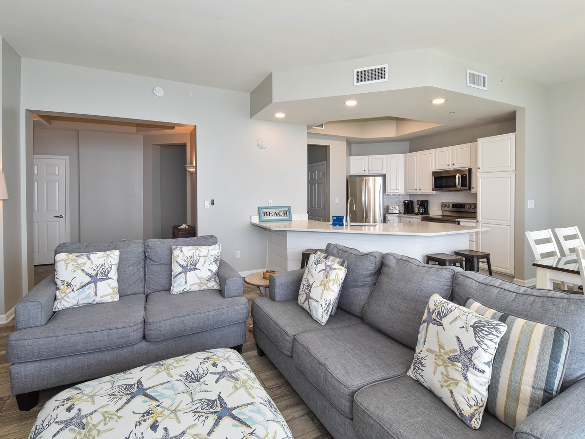 Silver Beach Towers E1804