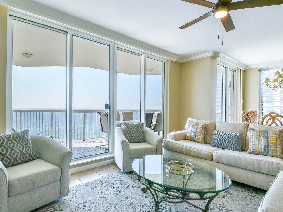 Silver Beach Towers W906
