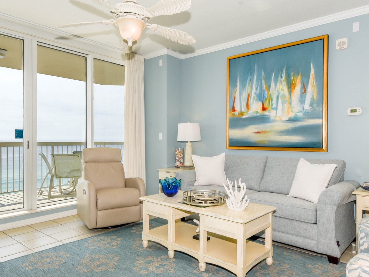 Silver Beach Towers W805