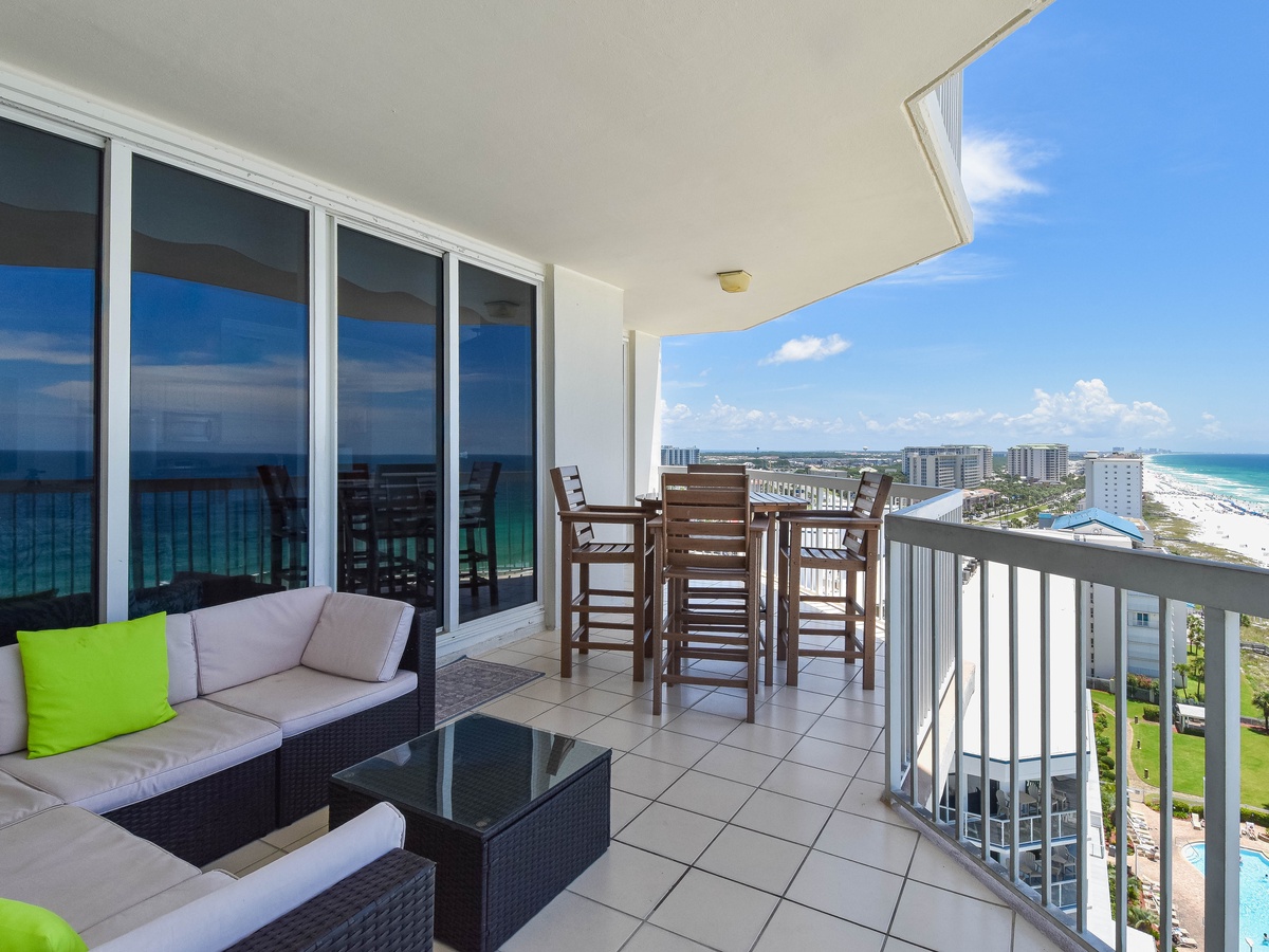 Silver Beach Towers East 1501 - Balcony