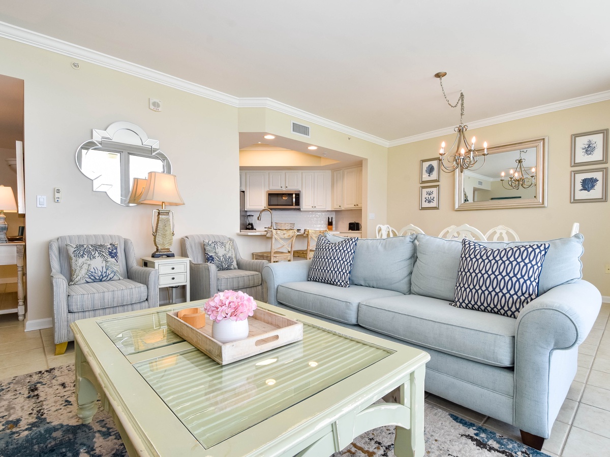Silver Beach West 1604 - Living Area