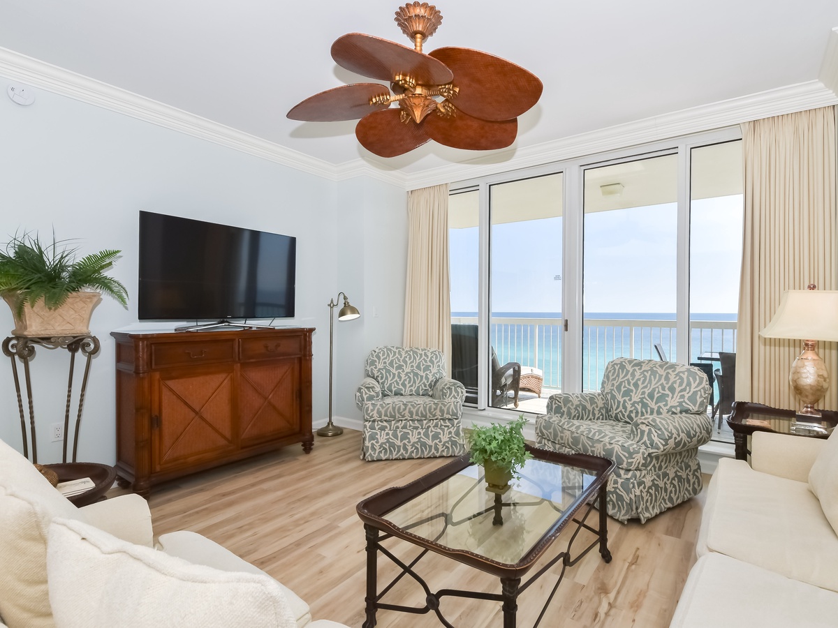 Silver Beach Towers West 905- Living Area