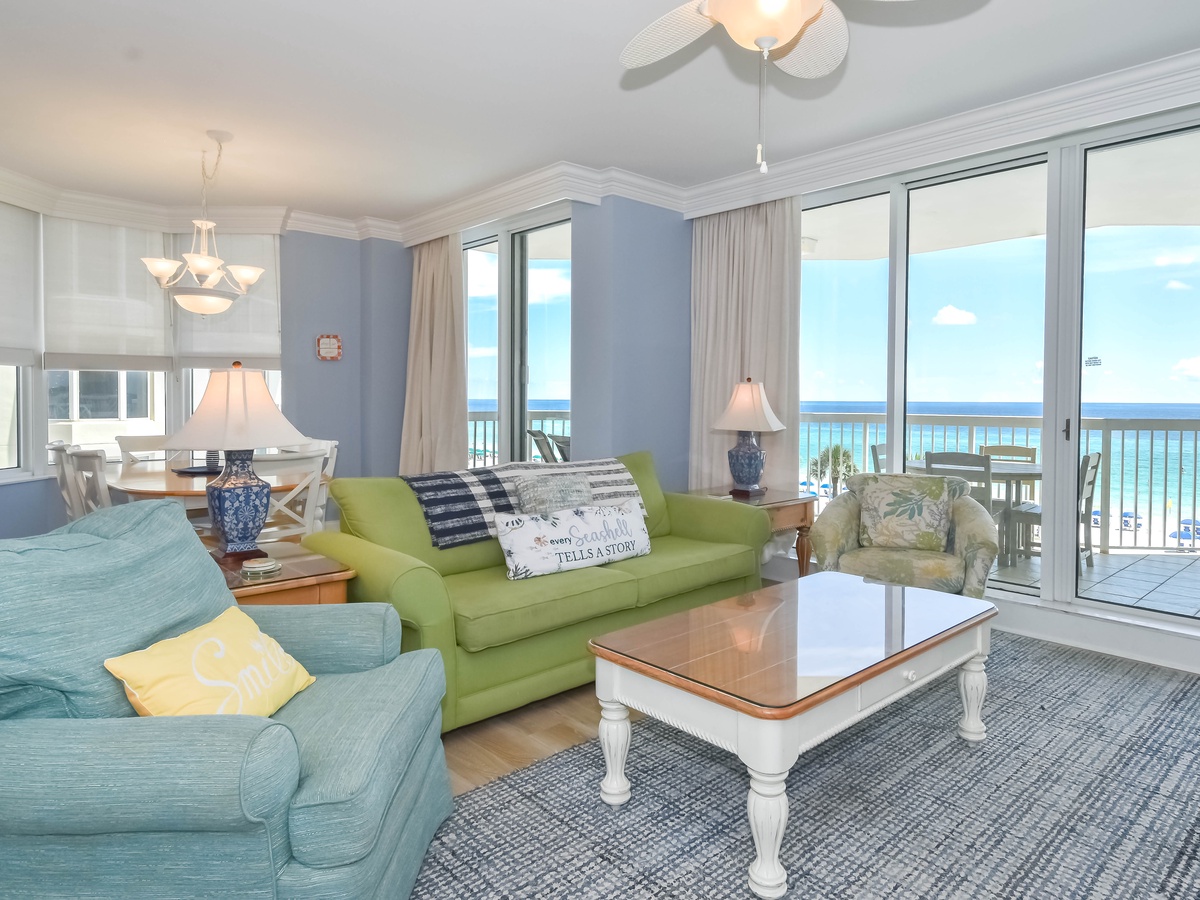 Silver Beach Towers W401