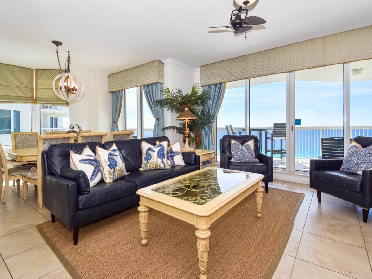Silver Beach Towers W1501