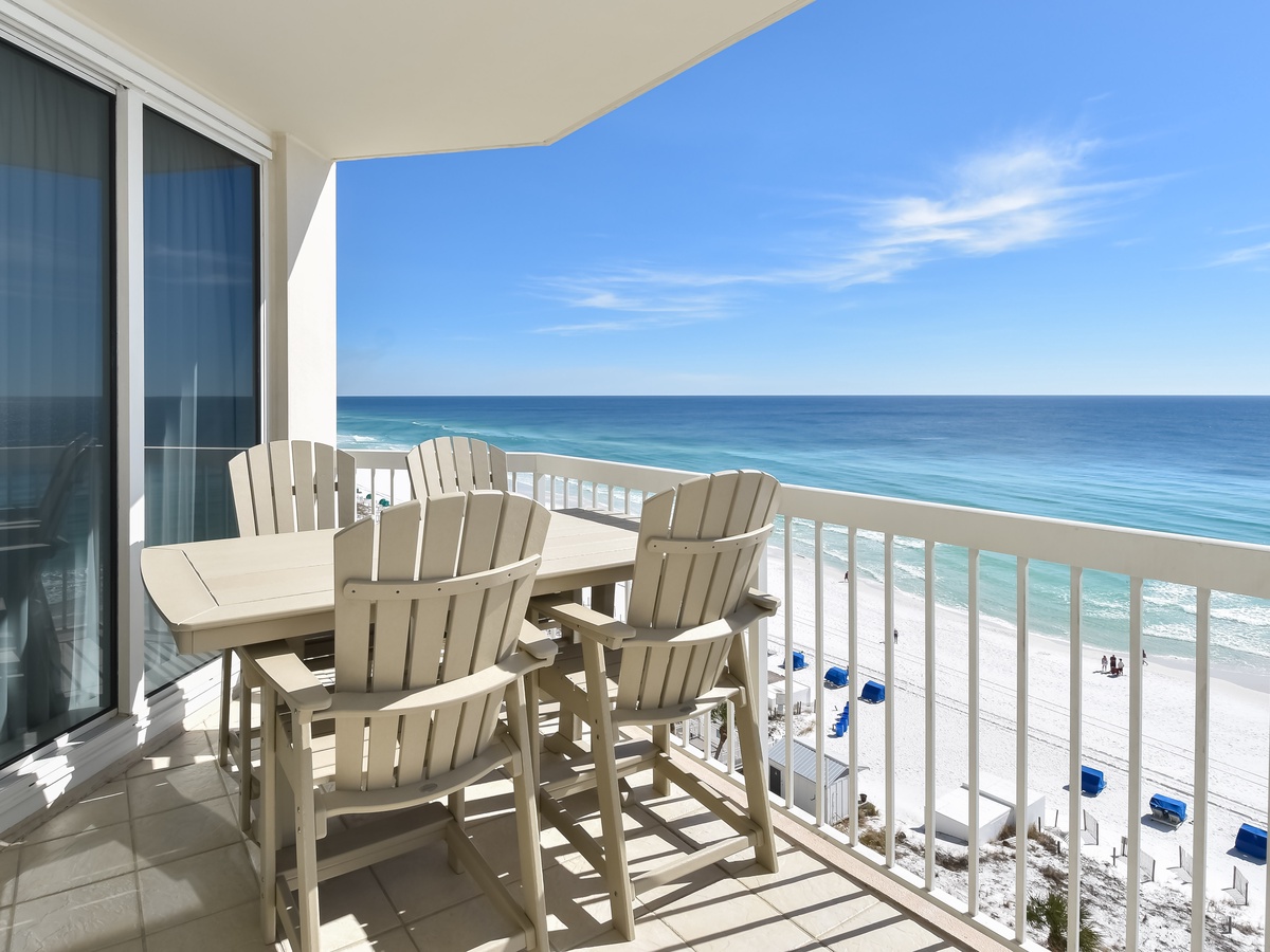 Silver Beach Towers W902 - Balcony