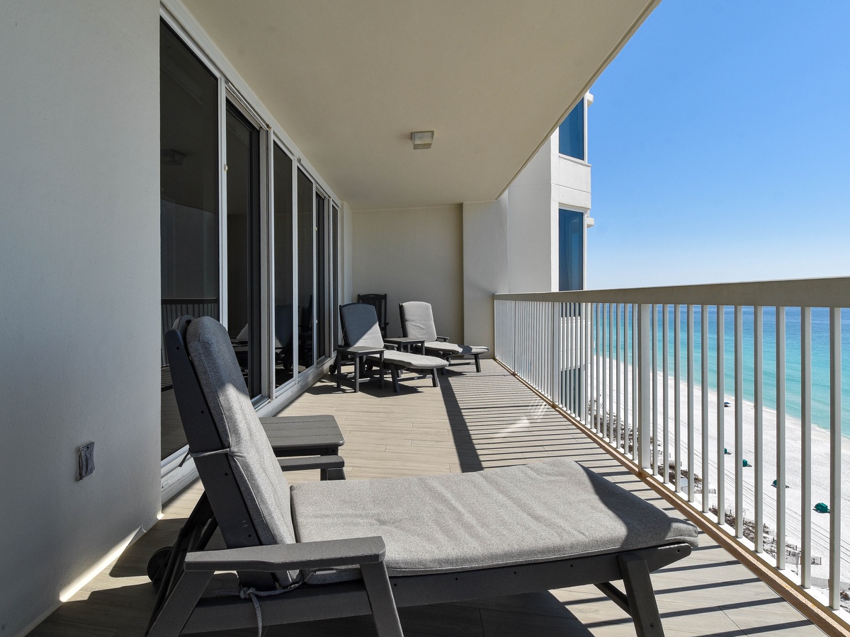 Silver Beach Towers East 1503 - Balcony