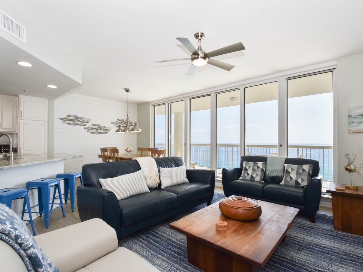 Silver Beach Towers E1604