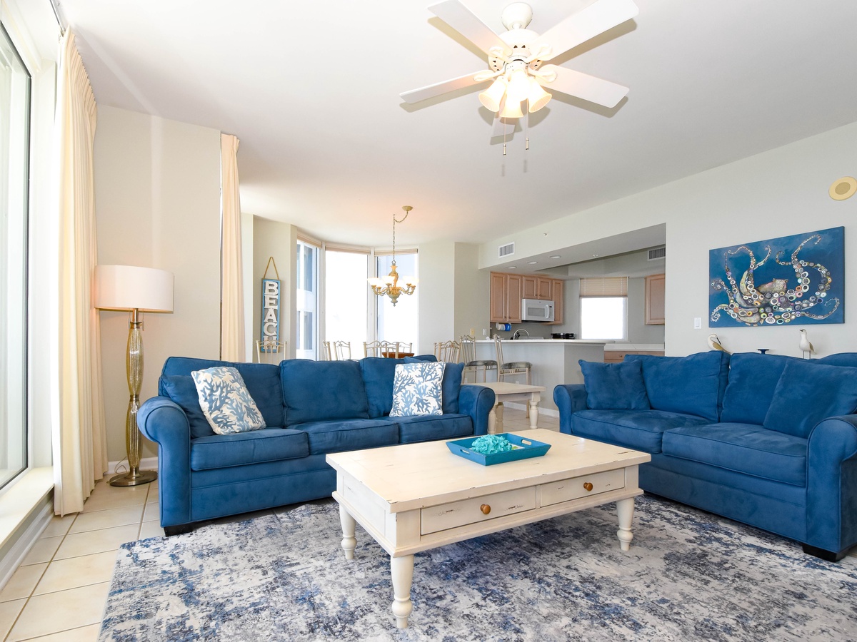 Silver Beach Towers East 1606- Living Area