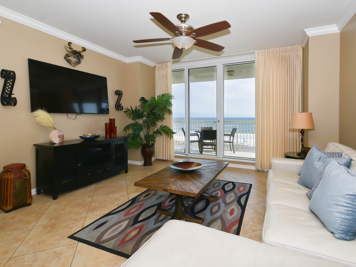 Silver Beach Towers East 305- Living Area