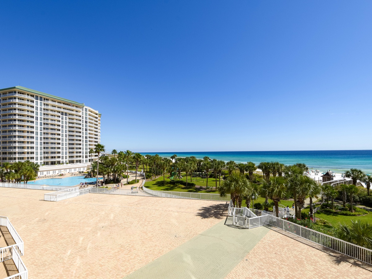 Silver Shells St. Maarten 405 - Balcony View of the Gulf