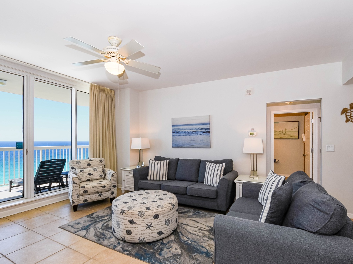 Silver Beach Towers W1205