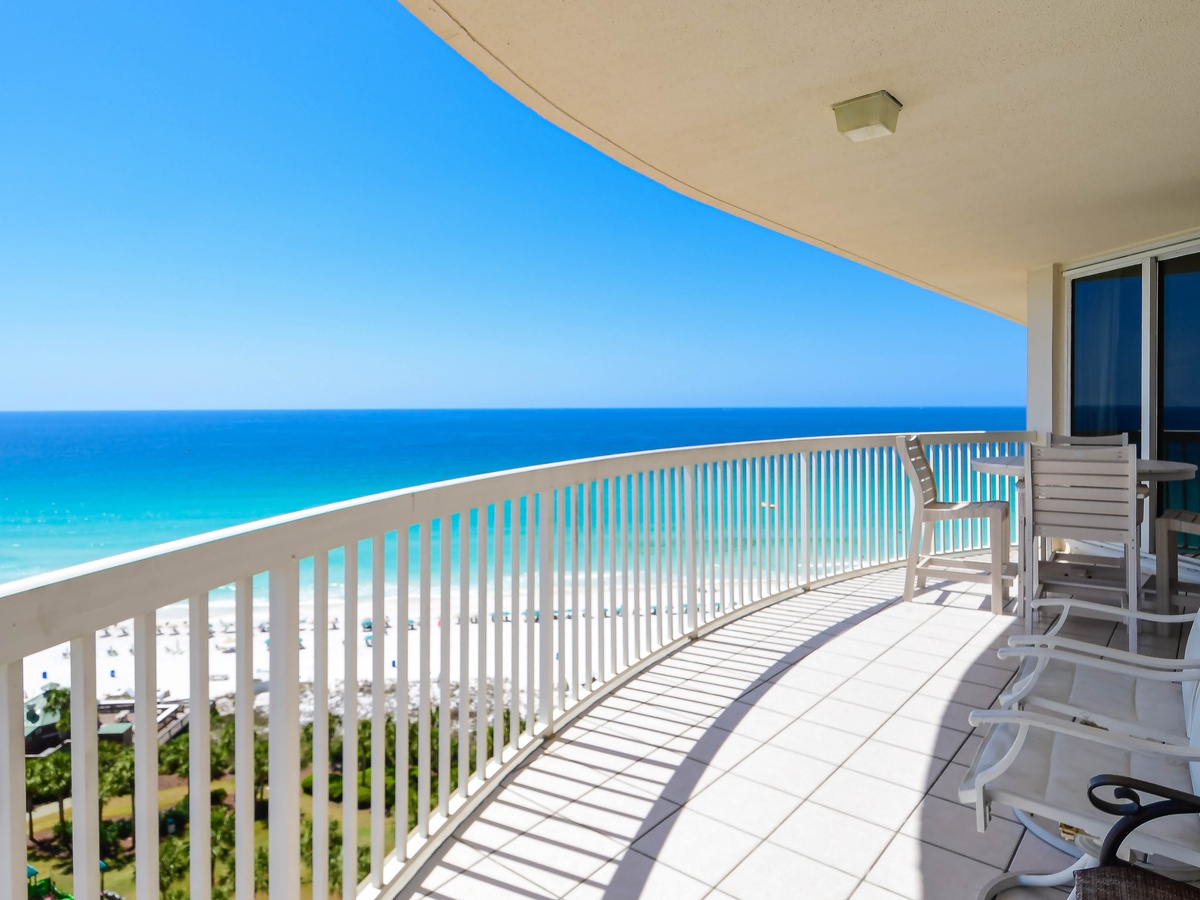 Silver Shells St. Maarten 1402 - Balcony